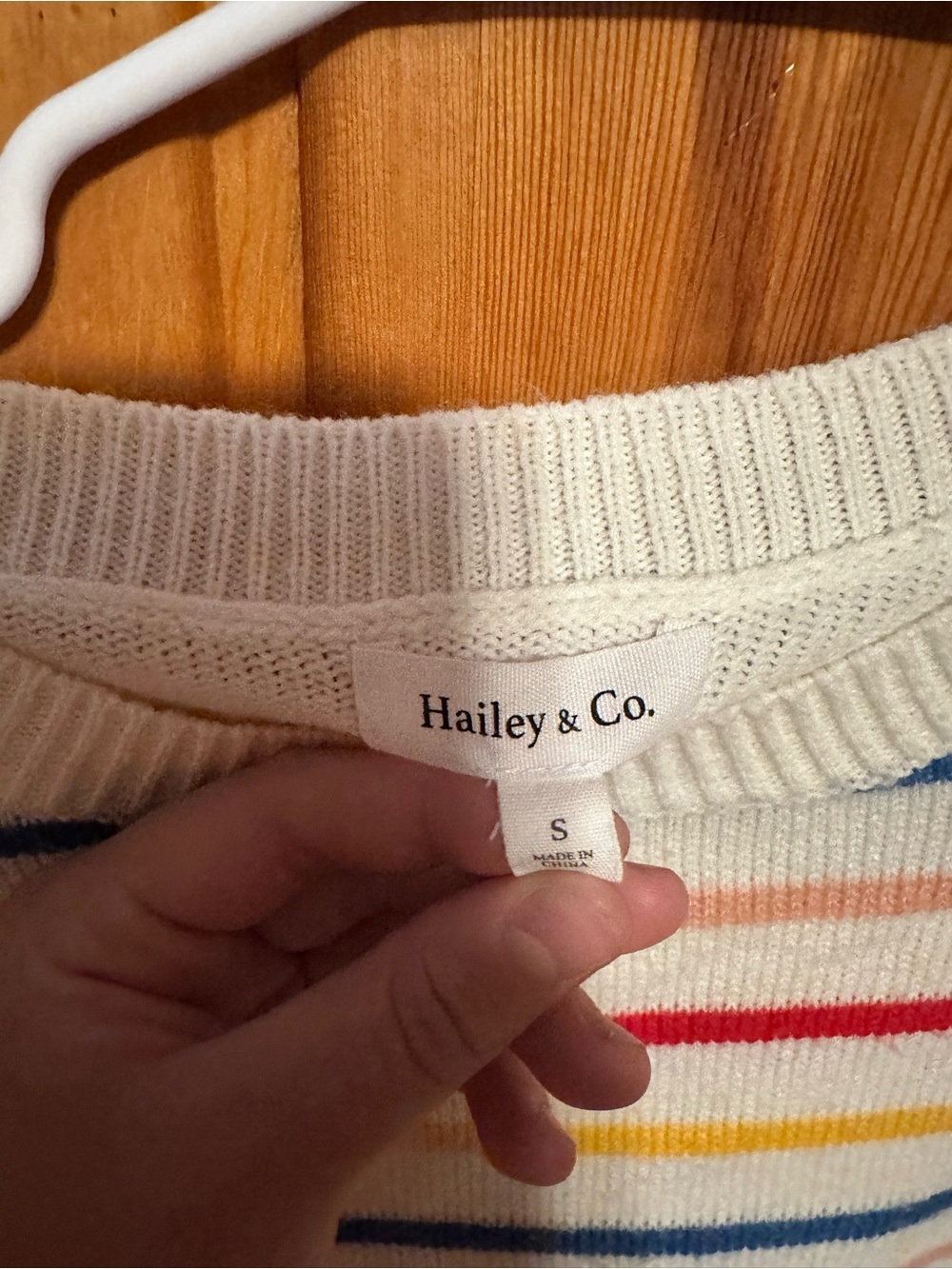Colorful women’s Sweater - Picture 2 of 2